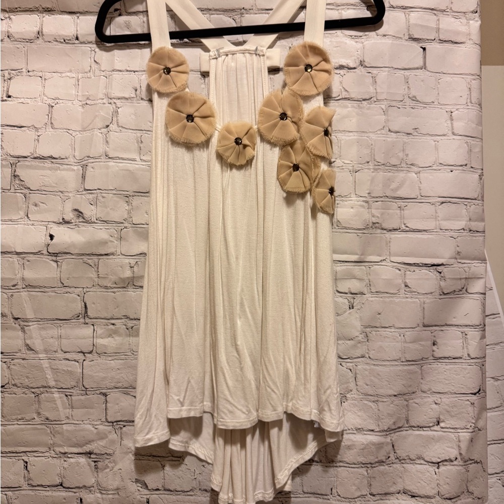 Source Unknown White Top with Tan Floral Details
